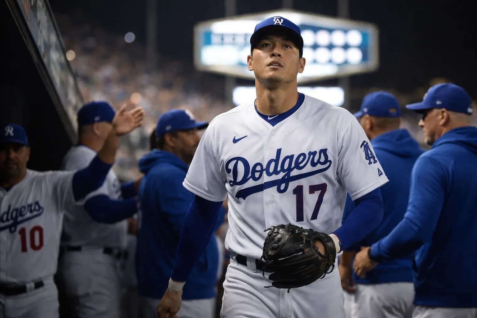 Shohei Ohtani pitching for the Los Angeles Dodgers against the San Francisco Giants.